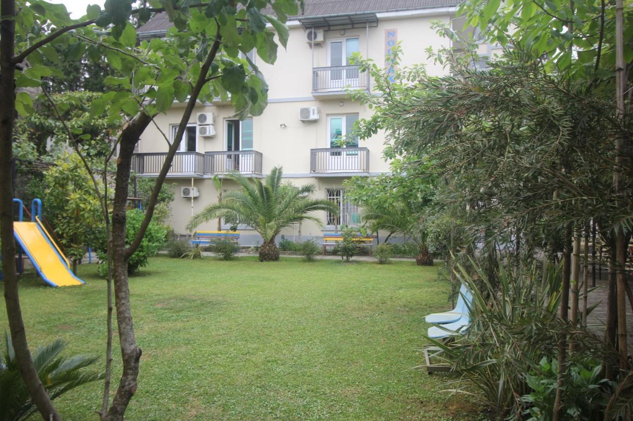 Hotel Nodmax ウレキ エクステリア 写真